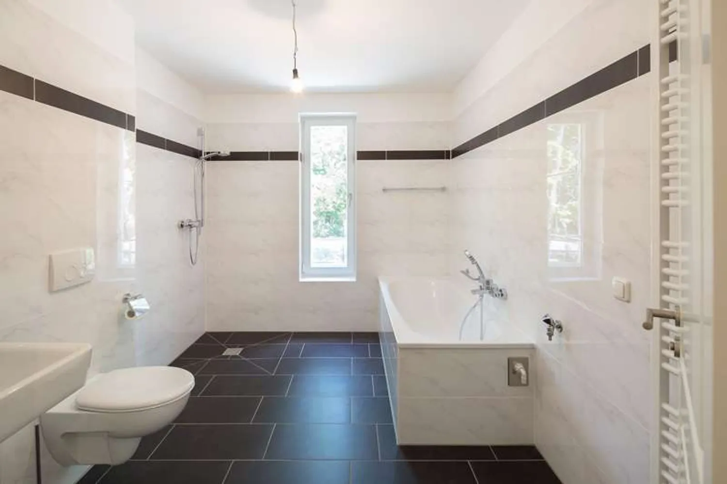 Badezimmer_Musterfoto Austattu