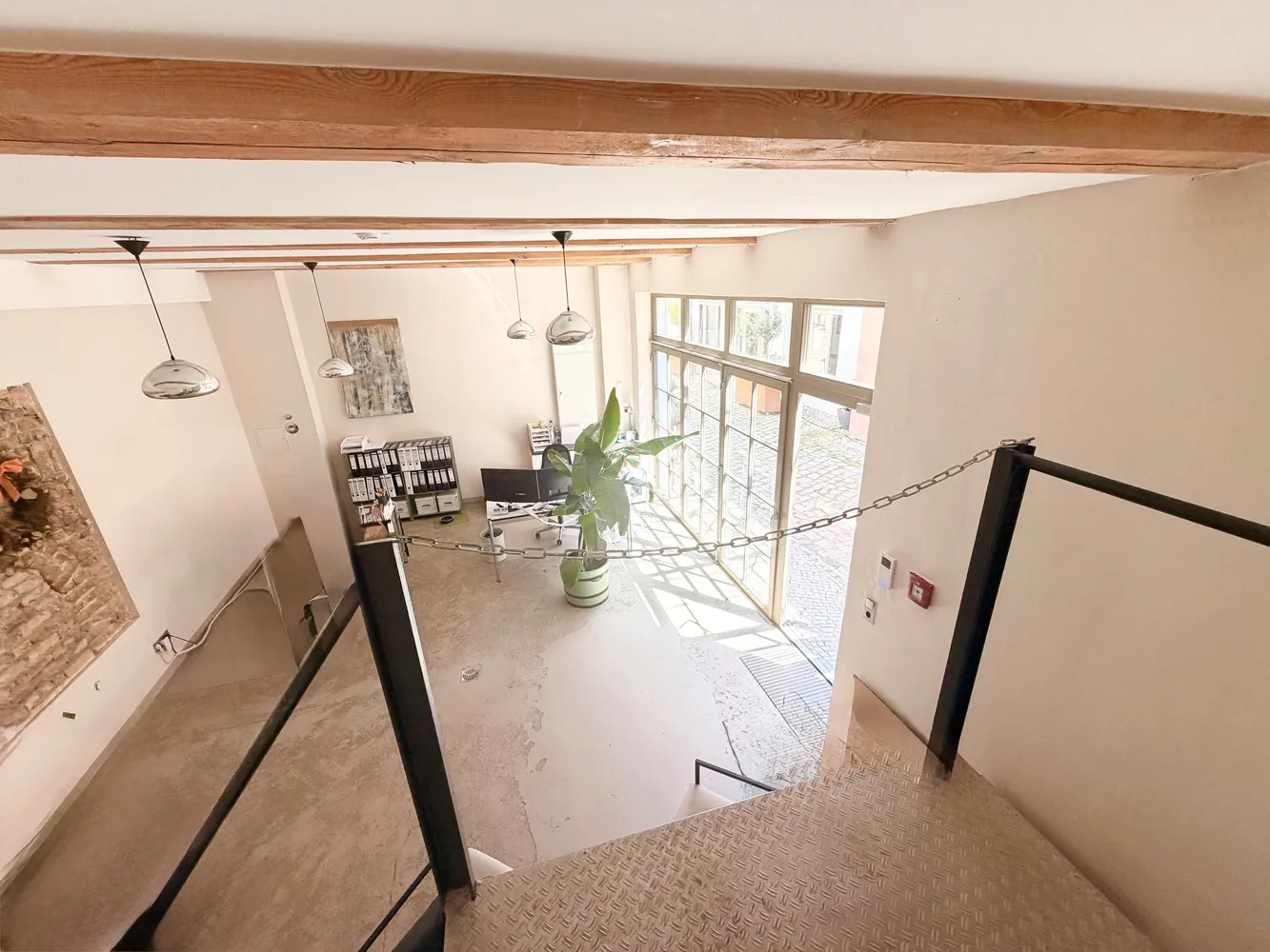 Büro-Loft 1