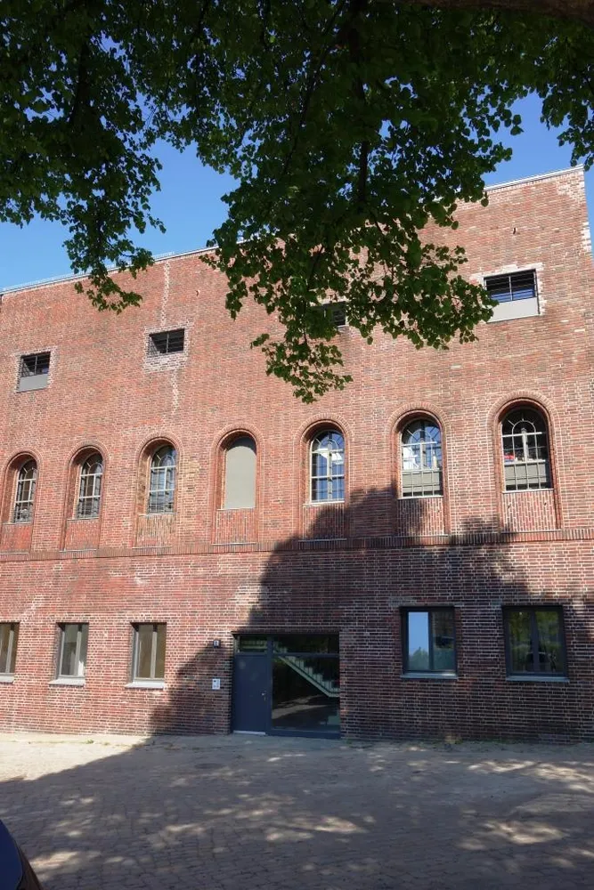 Fassadenansicht Straße